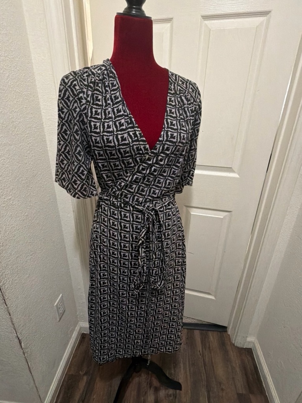 Black and White Geometric Wrap Midi Dress - Women